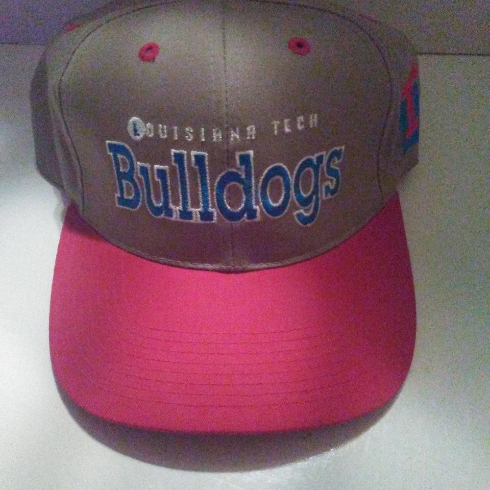 Louisiana Tech Bulldogs Ball Cap Like New Cond.